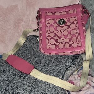 Coach Pink Signature Crossbody Bag Handbag Vintage Y2k Barbie